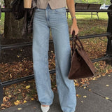 Gabriella Budapest | Minimalistinen Arkitasku Samettinahasta