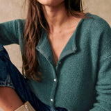 Gabriella Budapest | Pohjoismainen neuletoppi