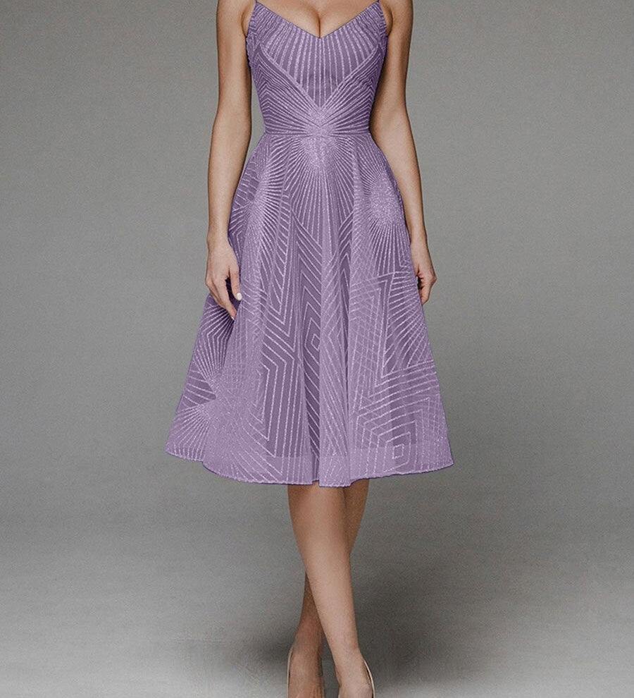 Gabriella Budapest | Elegantti klassinen mekko