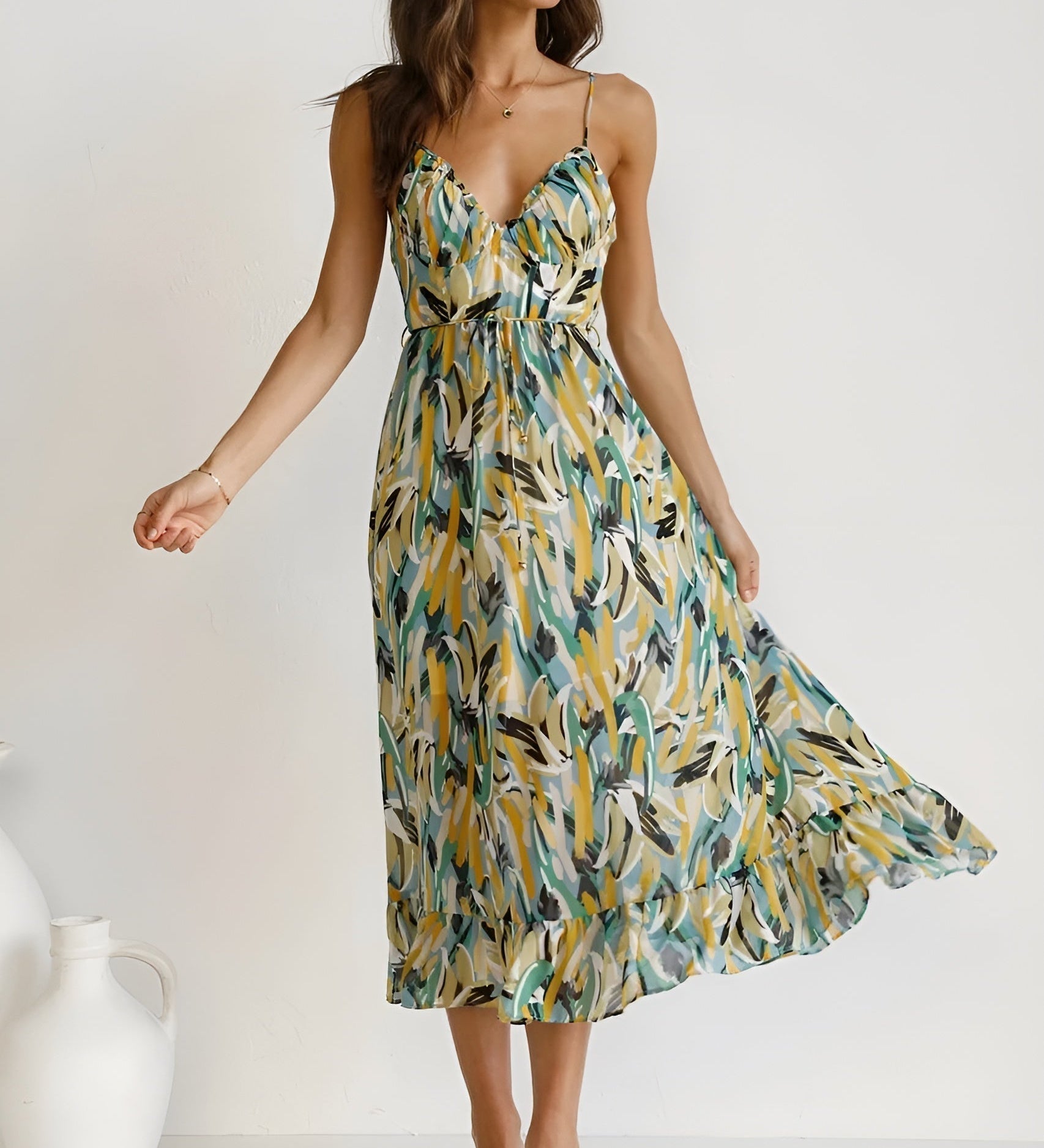 Gabriella Budapest | Tyylikäs ja värikäs mekko