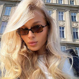 Gabriella Budapest | Glamour Aurinkolasit