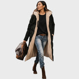 Lämmin takki tekoturkisvuorella
